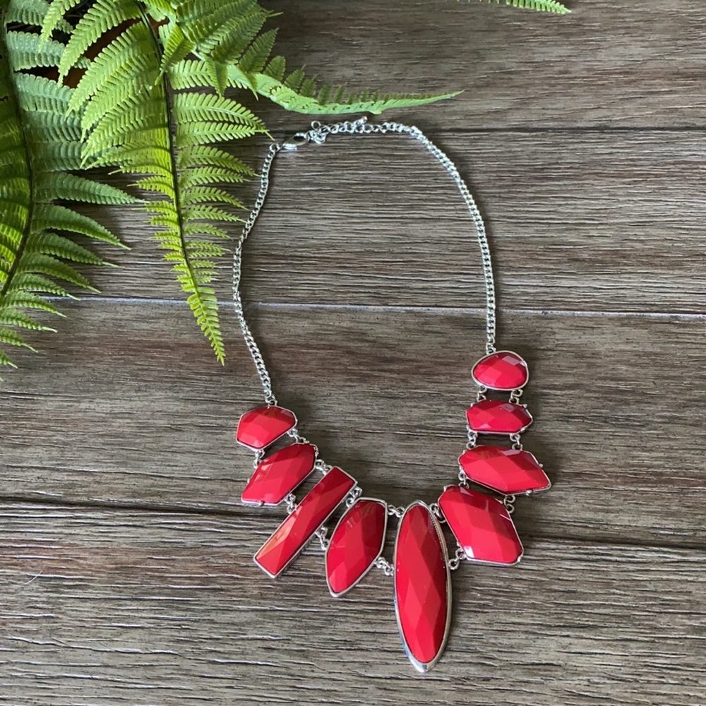 Statement necklace with various red stones